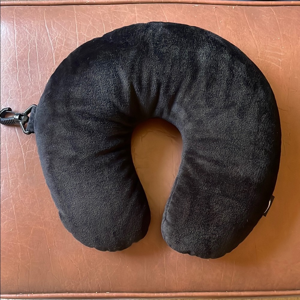 Black Travel Neck Pillow